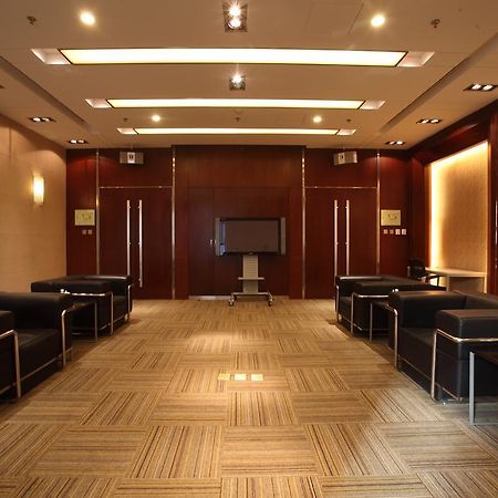 Beijing Wuhuan Hotel Exterior photo
