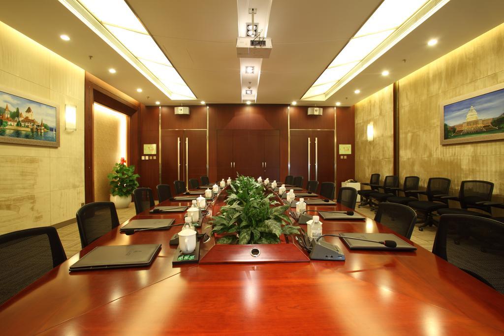 Beijing Wuhuan Hotel Exterior photo