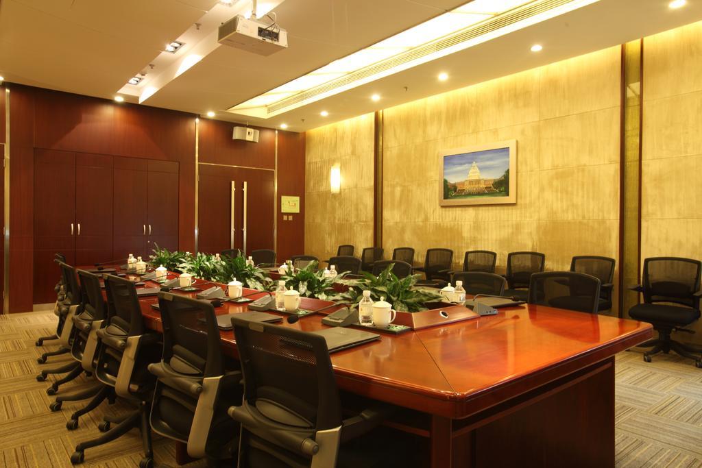 Beijing Wuhuan Hotel Exterior photo