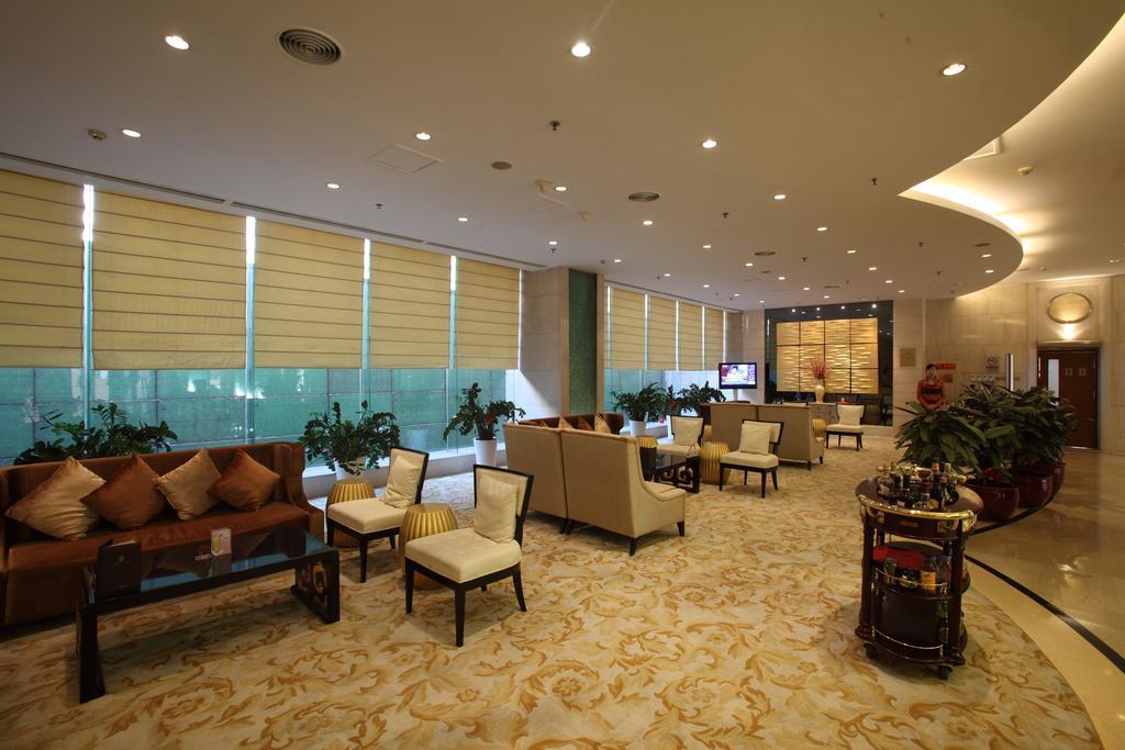 Beijing Wuhuan Hotel Exterior photo