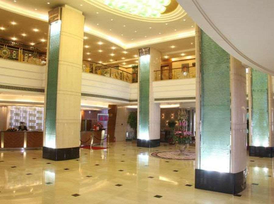 Beijing Wuhuan Hotel Interior photo